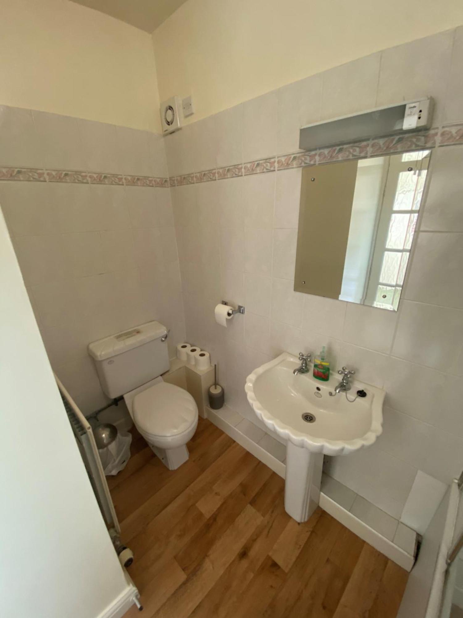 アッシュボーン The Royal Oak Bed & Breakfast 部屋 写真